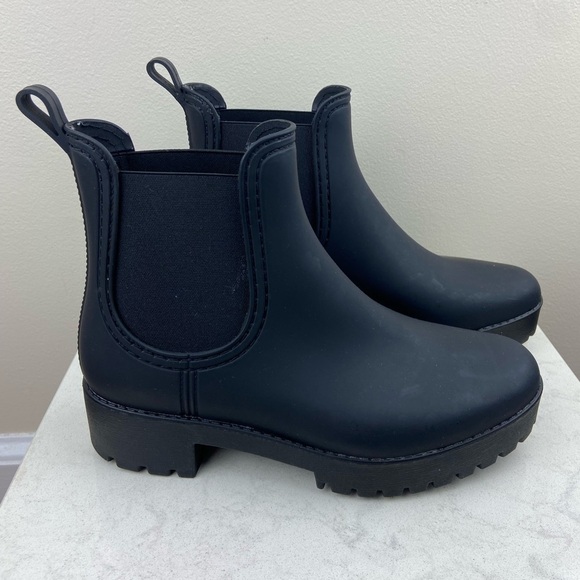 JEFFREY CAMPBELL RAINZ CHELSEA LUG BOOTS Black Matte Size 9 - Picture 6 of 16